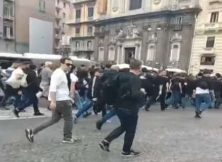 Tutti identificati gli ultras dell’Eintracht: 350 in questura a Salerno, 120 hanno già lasciato l’Italia