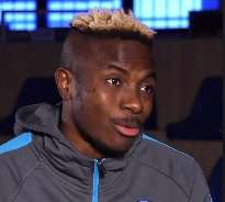 VIDEO – Gli azzurri a Sorare, Osimhen: “Sono al top della forma”. Mario Rui, Lozano e Anguissa elencano le loro qualità