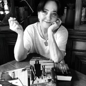 “Il tessitore”, il giallo di Cristina Rava che spinge a riflettere sulle motivazioni del male
