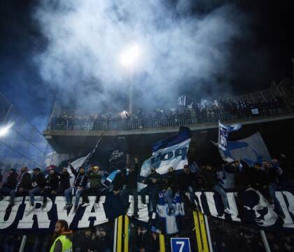 Napoli-Verona, gli ultras hanno fatto regolare richiesta per portare in curva tamburi e bandiere 