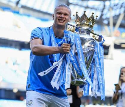 Haaland premiato come giocatore dell’anno in Premier League