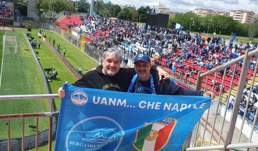 La sconfitta non ferma i tifosi: che spettacolo in Monza-Napoli