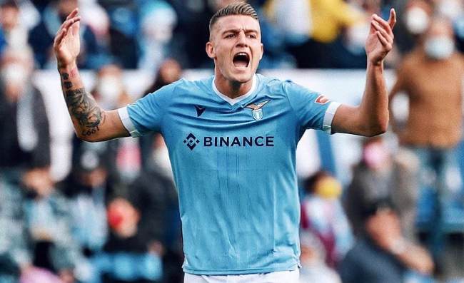SERIE A – Lazio Cremonese 3-2: vittoria sul finale. Il Napoli si gode di nuovo un primato