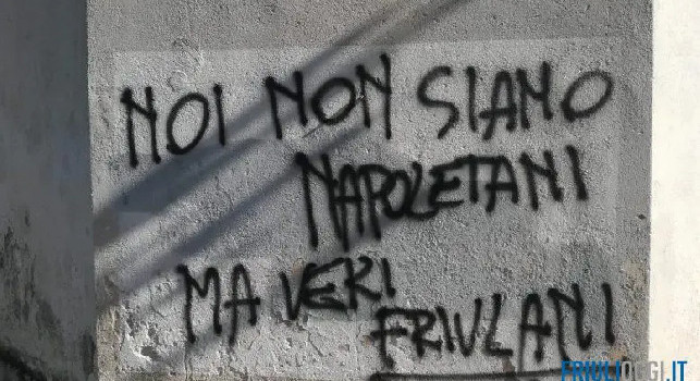 “Napoli Colera” da Udine scritte razziste contro i napoletani