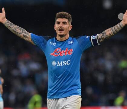 Di Lorenzo, l’agente: «Vuole legarsi al Napoli a vita. Nelle prossime settimane incontreremo il club»