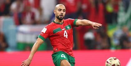 Amrabat non si arrende e aspetta un’offerta del Barcellona (Mundo Deportivo)