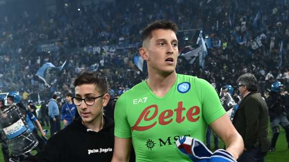 Gollini è sbarcato a Dimaro! Il portiere è già in palestra sul campo di Carciato