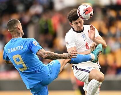 Maguire non è più il capitano dello United: «ten Hag me lo ha detto oggi, sono estremamente deluso»