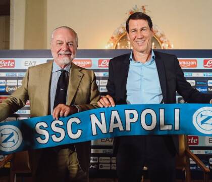 Napoli, vertice di mercato De Laurentiis-Garcia: si è parlato di Osimhen e dell’erede di Kim (Sky Sport)