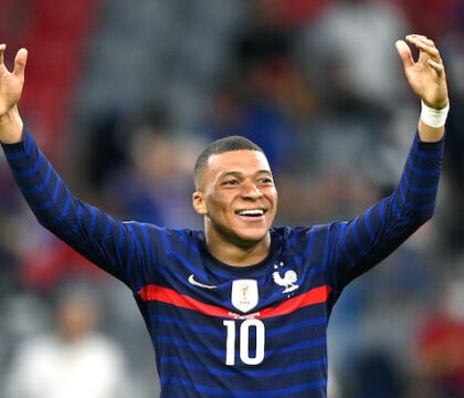 Non solo il Real su Mbappé, offerta di 200 milioni del Liverpool