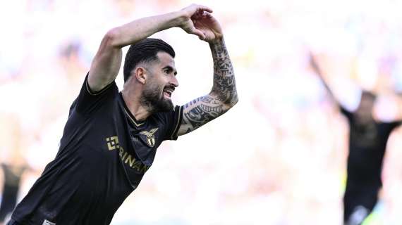 Lazio, Hysaj: “E’ il mio miglior momento con Sarri. Champions? Che emozione, io l’ho già vissuta”