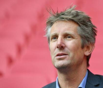 «Van der Sar è ancora in terapia intensiva: è stabile, non è in pericolo di vita»