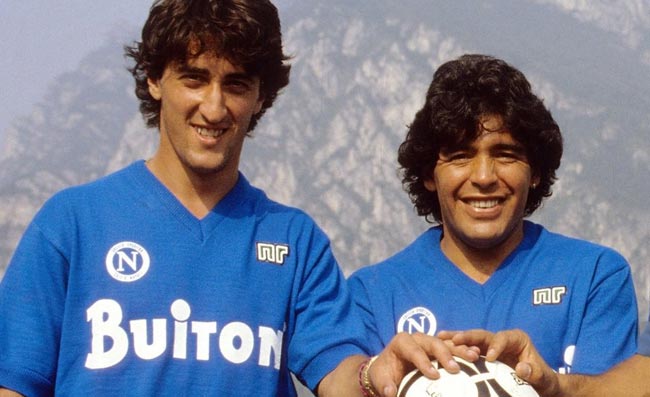 De Napoli: “Maradona grande uomo. Napoli: il nuovo acquisto è in casa”
