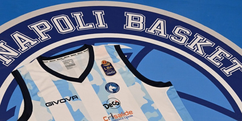 La Gevi Napoli Basket omaggia Maradona: la nuova maglia è albiceleste