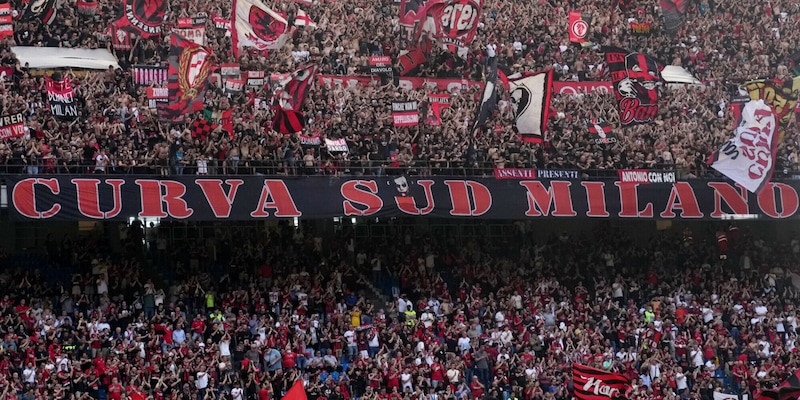 Curva Sud Milan: “Napoli è sempre la trasferta più importante”