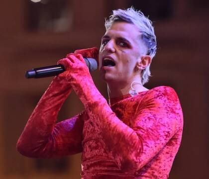 Achille Lauro: «Prima di me a Sanremo i ragazzi stavano nelle gabbie»