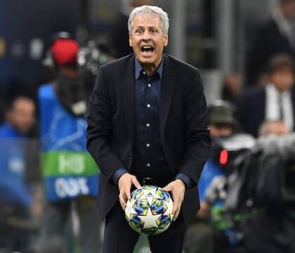De Laurentiis ha contattato anche Favre, Gallardo e Lopetegui (Libero)
