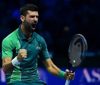 Djokovic vince il suo settimo Masters e supera Federer. L’Equipe: “Il Maestro dei maestri”