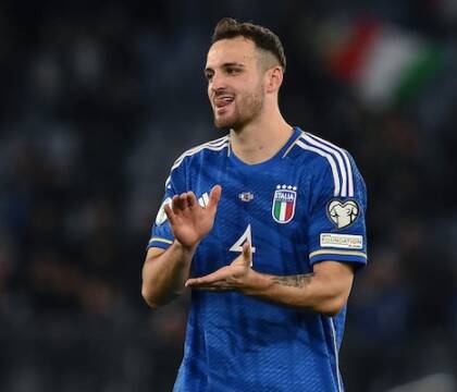 Gatti gioca al centro della difesa dell’Italia, ripetiamo: Gatti, non Scirea né Baresi (Corsera)