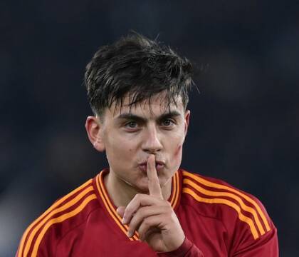 La Roma del superato Mourinho è quinta in classifica
