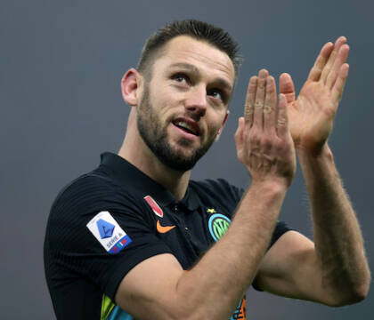 La causa di De Vrij ai suoi ex agenti per la commissione di 10 milioni dall’Inter (di cui non sapeva nulla)