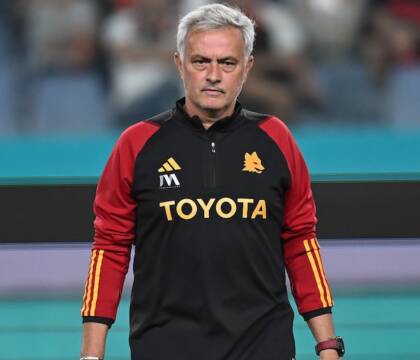 Mourinho voleva Totti alla Roma per affiancarlo nelle battaglie mediatiche (Messaggero)