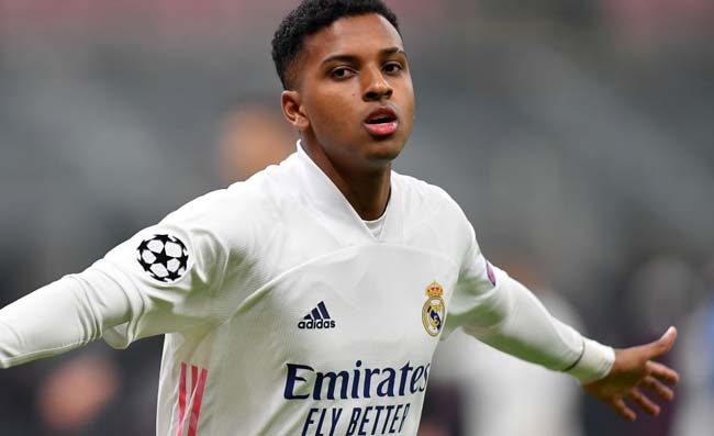 Napoli in vantaggio, dopo quanti secondi ha pareggiato Rodrygo?