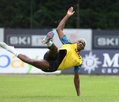 Osimhen, è presto per capire se recupererà per l’Atalanta (Repubblica)