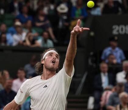 Tsitsipas intasca 80mila dollari per i 17 minuti giocati contro Rune (Il Giornale)