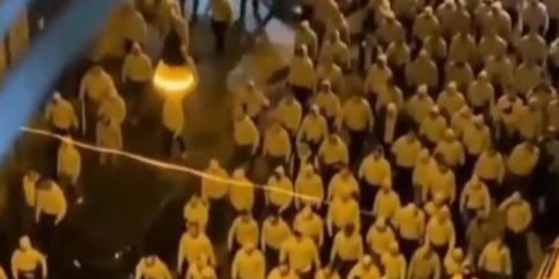 “Follia metropolitana, ci sono feriti e arresti”, l’annuncio dal Comune di Napoli