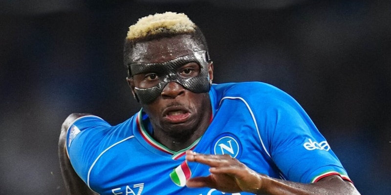 Napoli, Osimhen assente all’allenamento. Novità su due infortunati