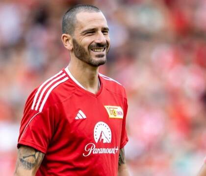“Dalla Juve alla Longobarda”, sfotto di un tifoso del Napoli a Bonucci