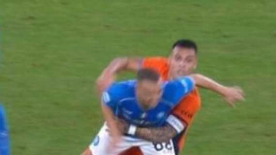 INCREDIBILE – Audio Dazn, Massa sovrasta il VAR su Lautaro-Lobotka: “Non c’è niente! Di Lorenzo, hai visto male, mai fallo!”