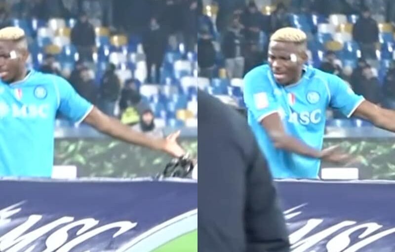 Napoli, Osimhen è una furia: discussione con Ostigard e altri compagni