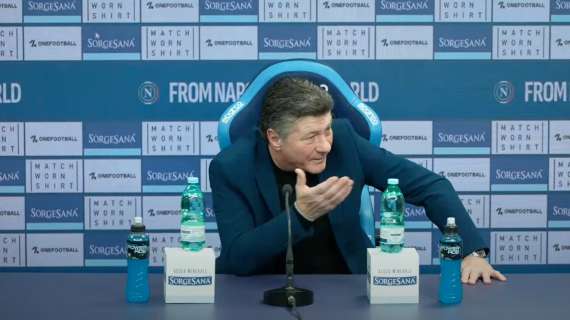 Mazzarri in conferenza: “Paghiamo al primo errore, ci gira tutto male! Se andava tutto bene non mi chiamavano…”