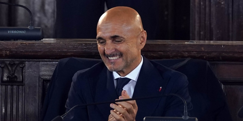 Napoli, a Spalletti la cittadinanza onoraria: “Sono un official scugnizzo”