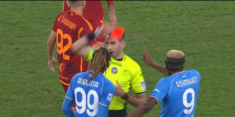 Osimhen, furiosa reazione dopo l’espulsione in Roma-Napoli: faccia a faccia con El Shaarawy