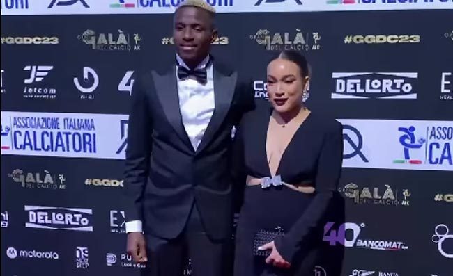 Osimhen premiato al Gran Galà del Calcio: “Grazie a famiglia e amici per il supporto infinito”