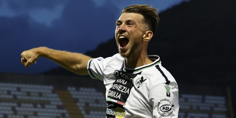 Samardzic per il dopo Zielinski: il Napoli tratta con l’Udinese
