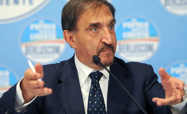 La Russa: “Napoli-Inter? Mia moglie è napoletana, mi auguro che non succeda…”