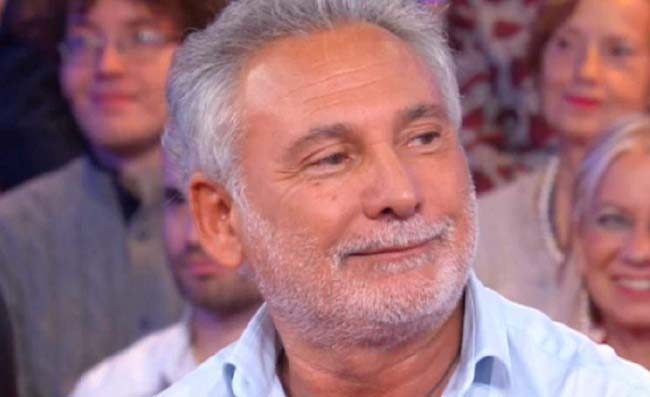 “Non ti pago”, Paolantoni: “Un altro commedicidio”. Un hater offende il comico