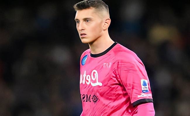 Orsi: “Se il Napoli non vince neanche col Verona, si apre un caso”, poi punge gollini