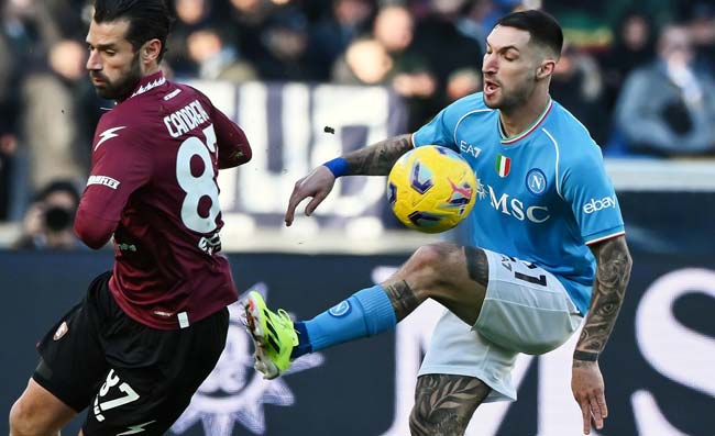 Politano ha incontrato i dirigenti dell’Al-Shabab: la decisione del giocatore del Napoli