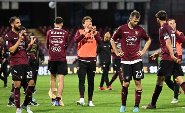 SERIE A – Salernitana-Genoa: 1-2, per i campani è notte fonda. Non basta Martegani