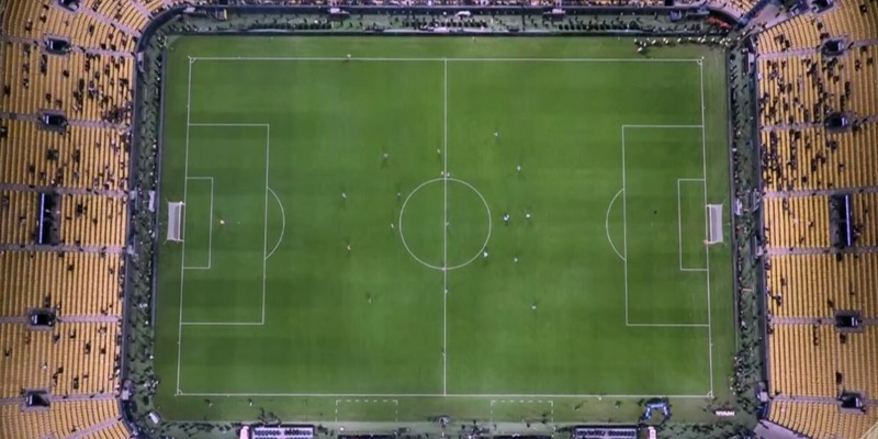 Supercoppa, la foto dall’alto prima di Napoli-Fiorentina scatena i social