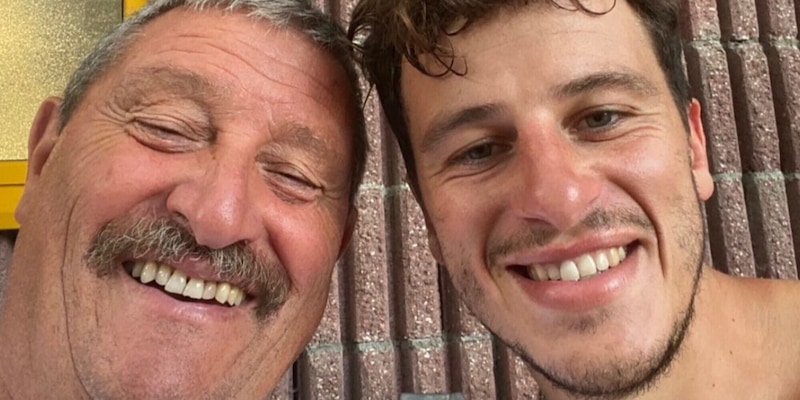 Demme escluso dalla lista Uefa del Napoli: la foto con Tommaso Starace