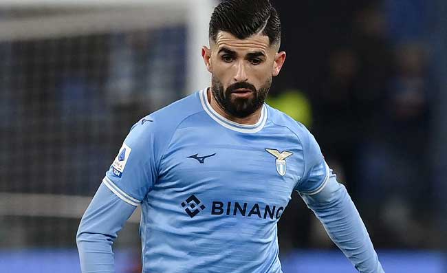 Hysaj: “Spero che Sarri resti alla Lazio a lungo e io insieme a lui”