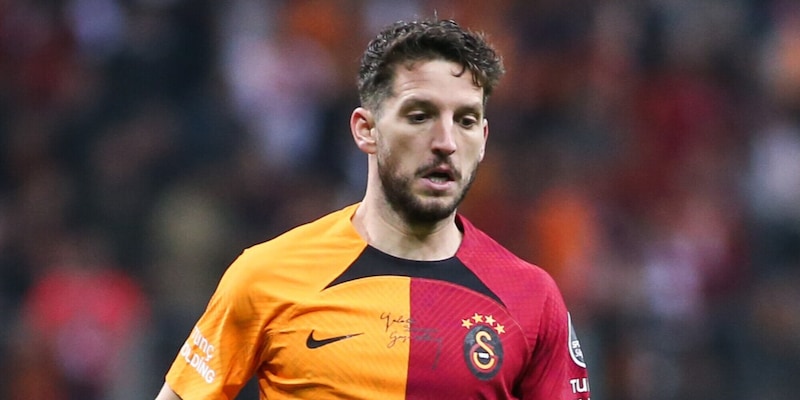 “Mertens, conferme sul ritiro: ha rifiutato 10 milioni dall’Arabia”