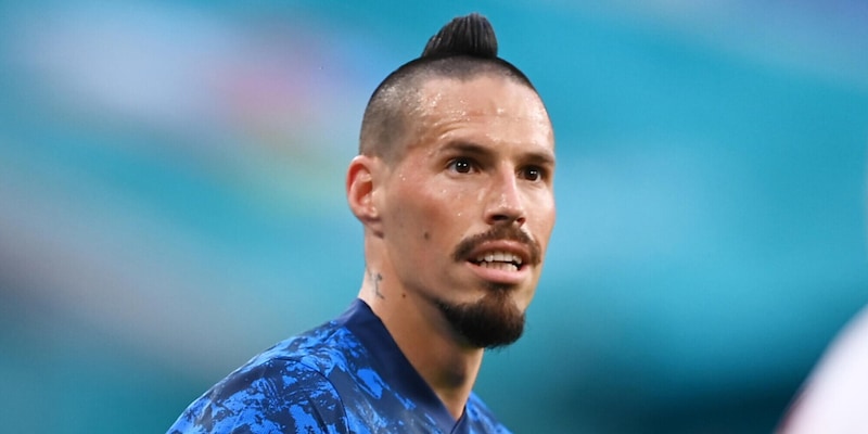 Napoli, Hamsik: “Ringrazio Calzona ma non sono pronto”. Su Mazzarri…