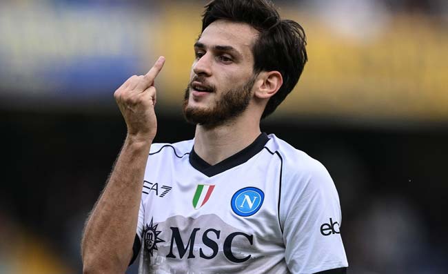 SKY – Non solo Osiimhen: anche Kvara può partire in estate con un’offerta monstre